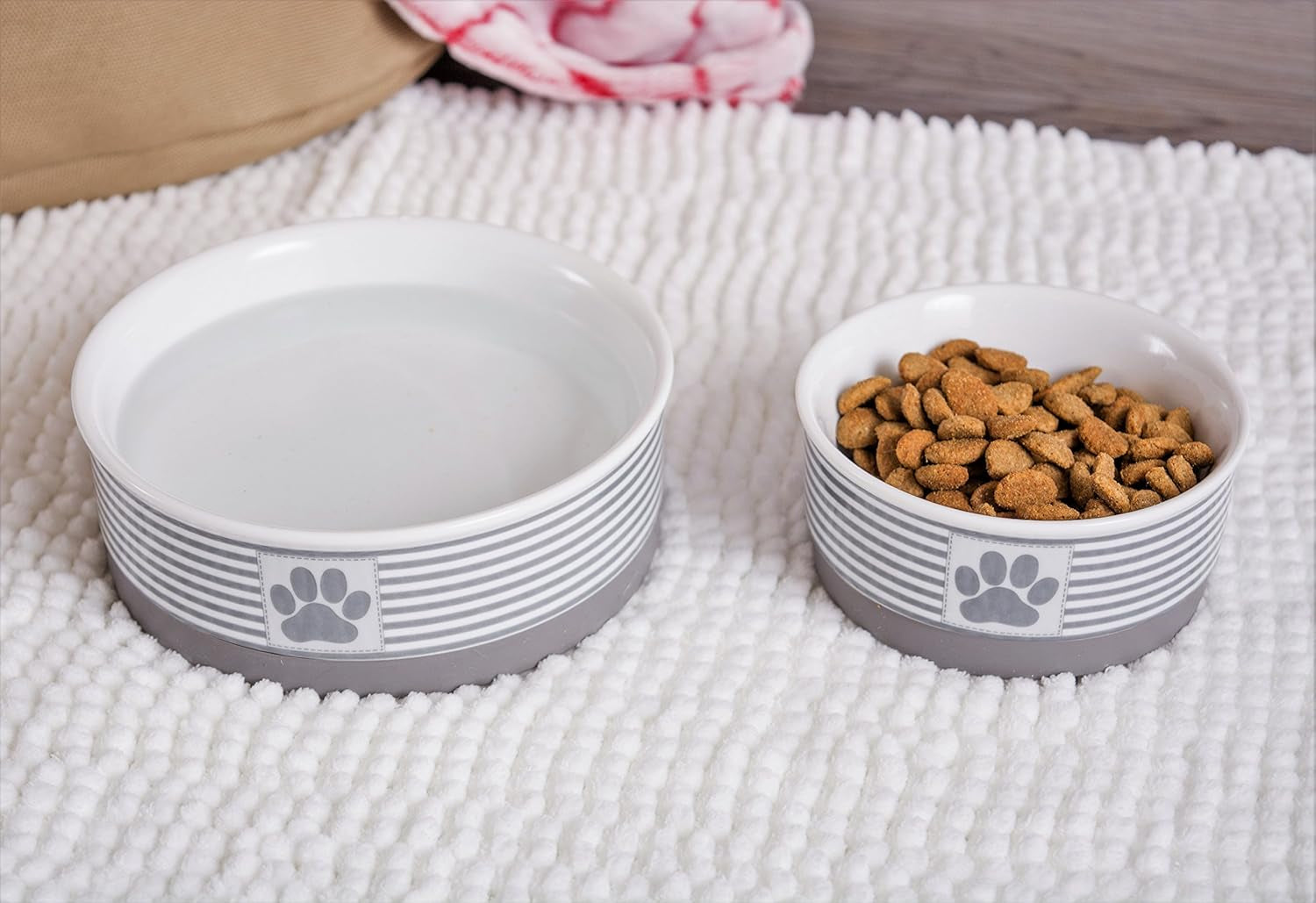 Paw & Patch Ceramic Pet Collection, Medium Bowl, 6X2", Gray